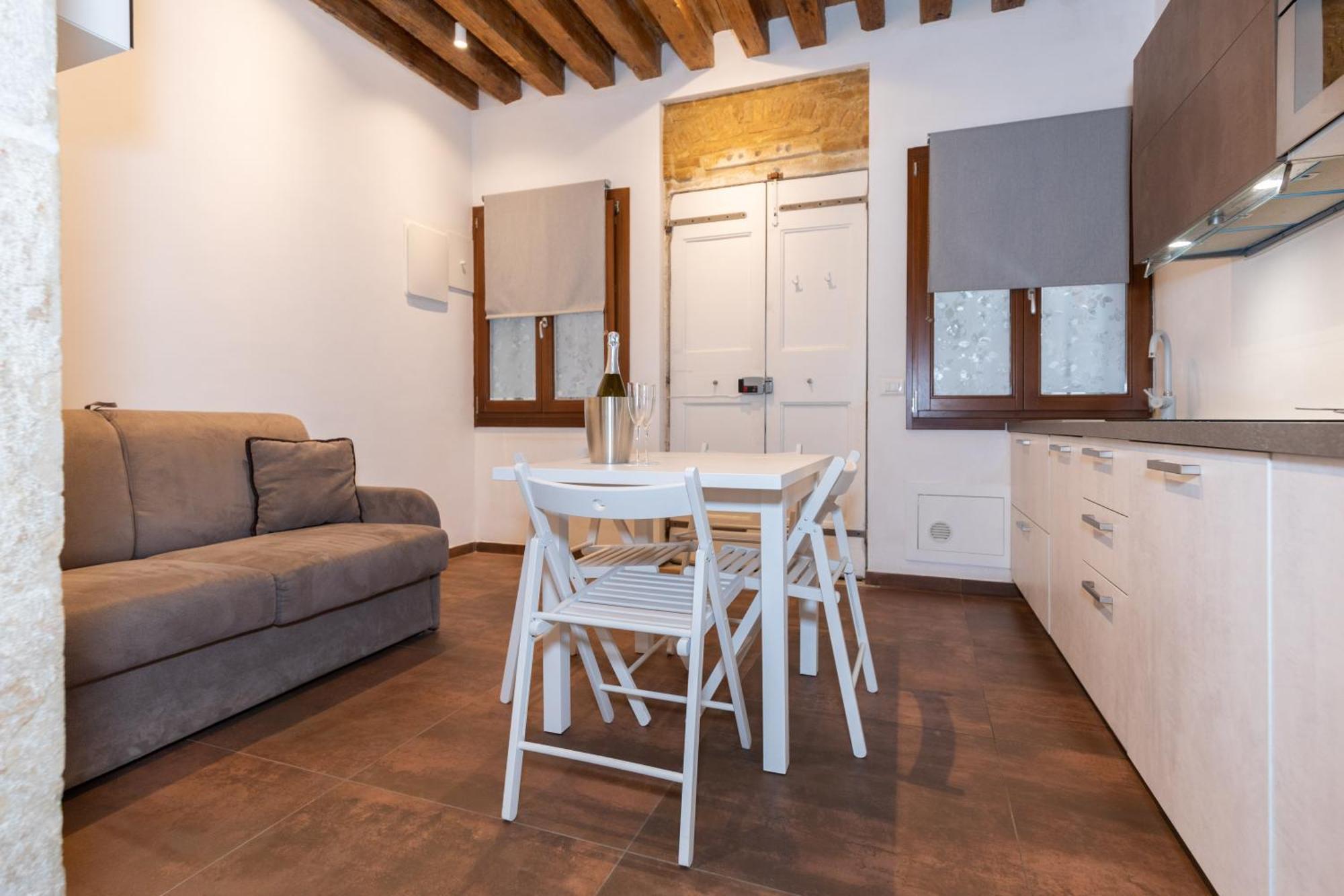Appartement Giorgiapartaments Bronze Esclusive *