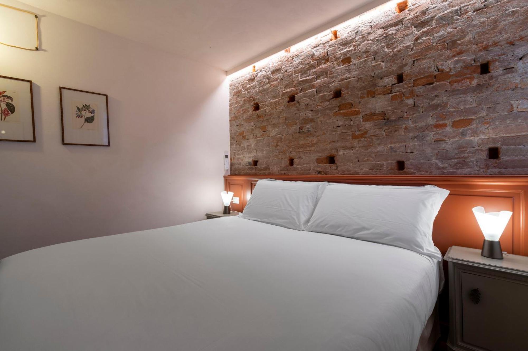 San Silvestro House *