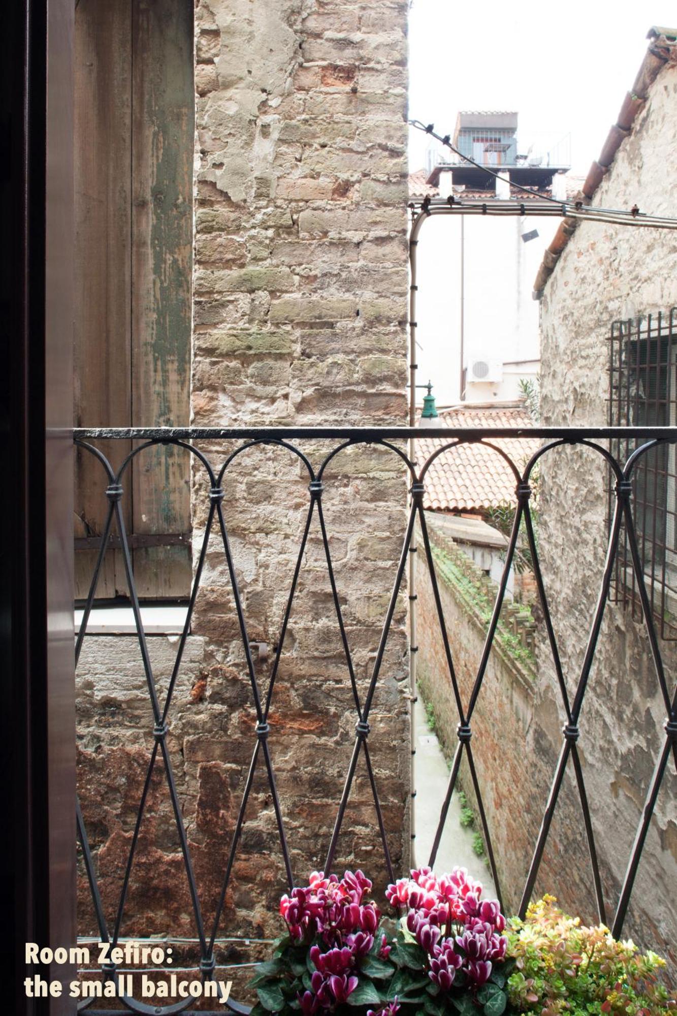 Aria E Luce A Venise