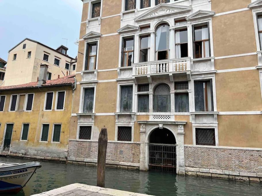 Appartement Palazzo Castelli Venetië