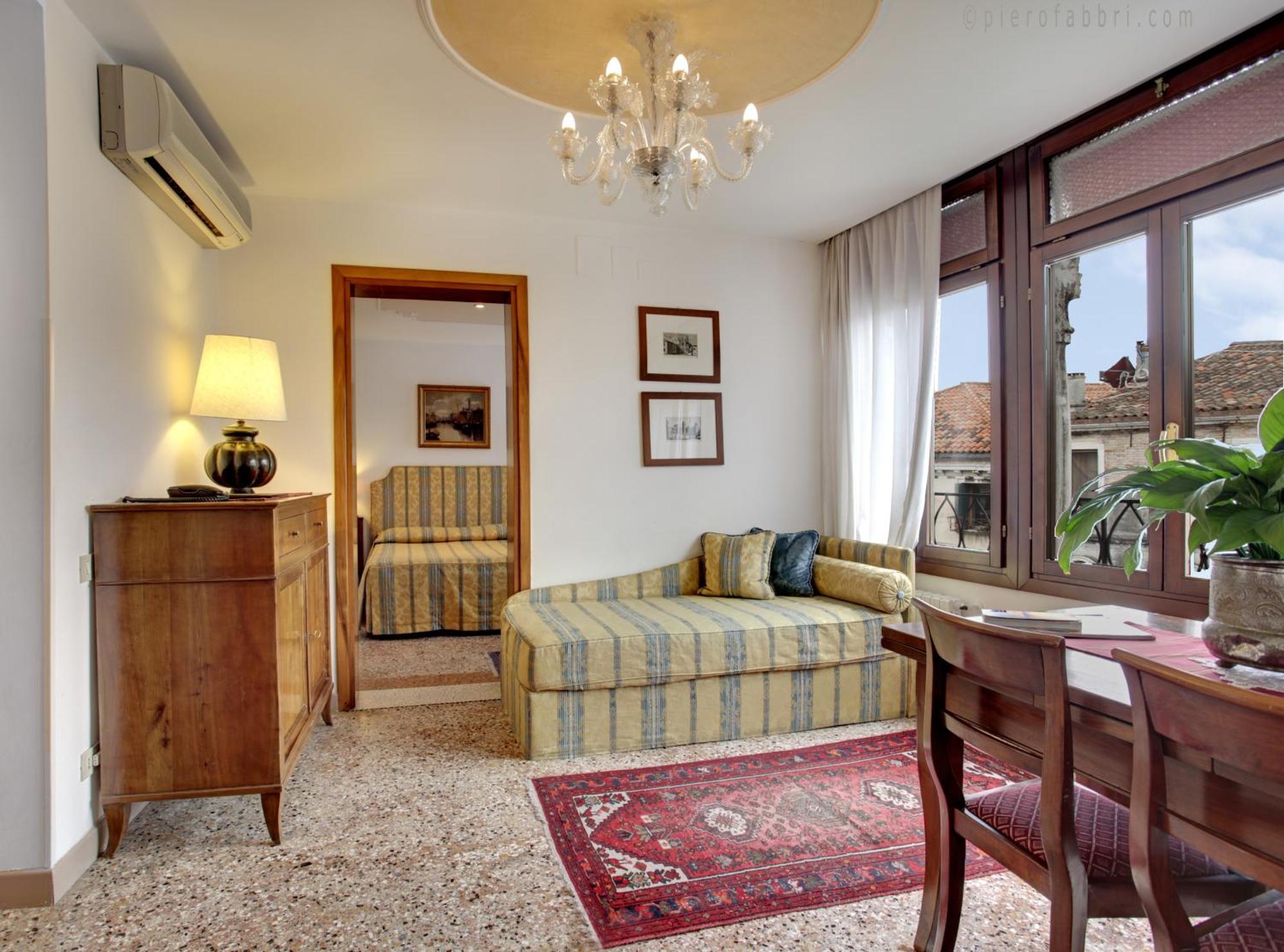 Palazzo Schiavoni Residenza D'epoca & Suite-apartments *