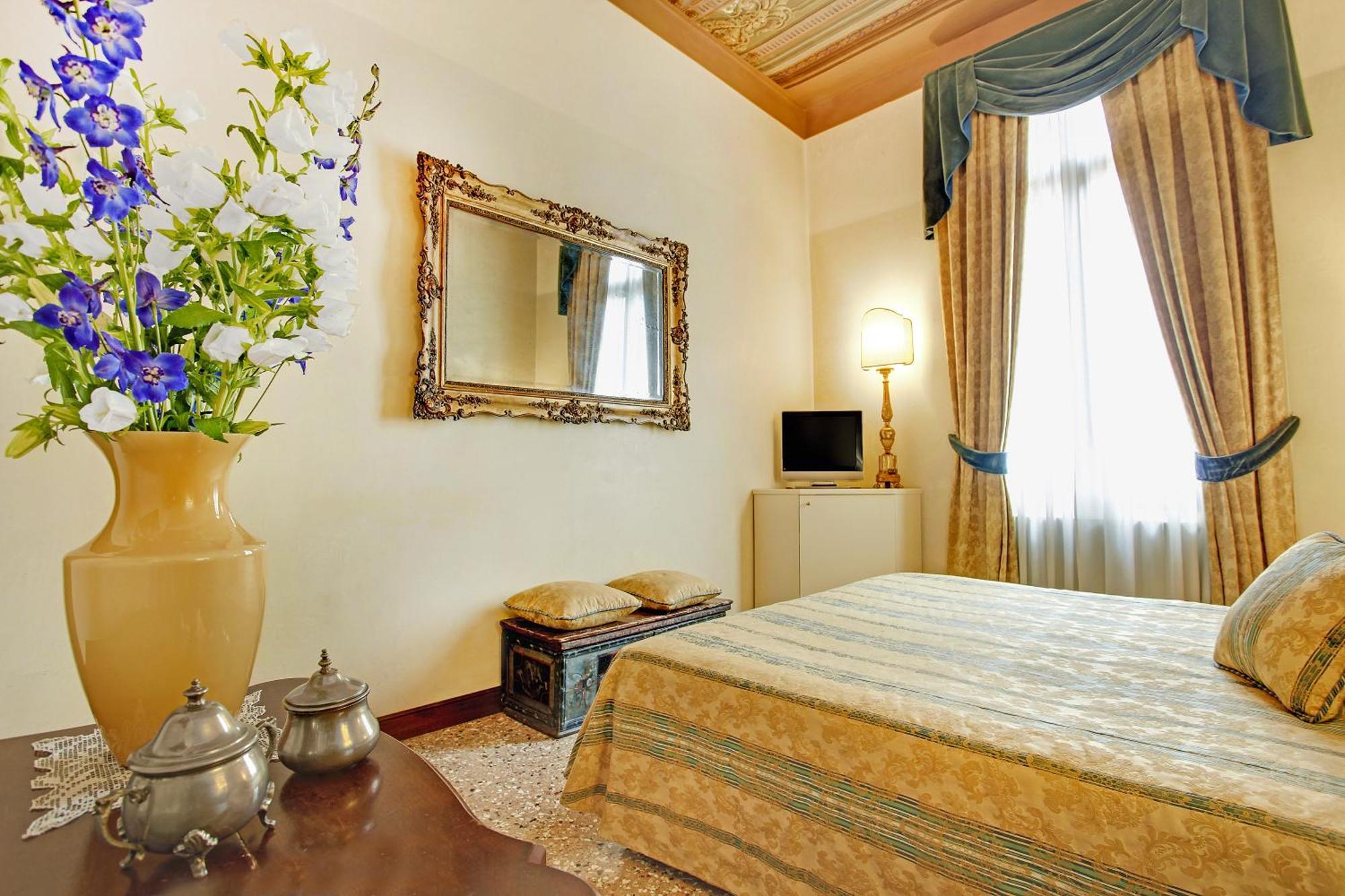 Palazzo Schiavoni Residenza D'epoca & Suite-apartments Appartement *