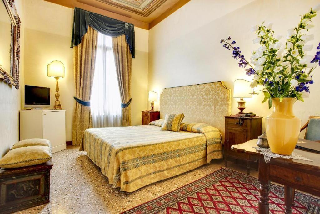 Palazzo Schiavoni Residenza D'epoca & Suite-apartments * Venise