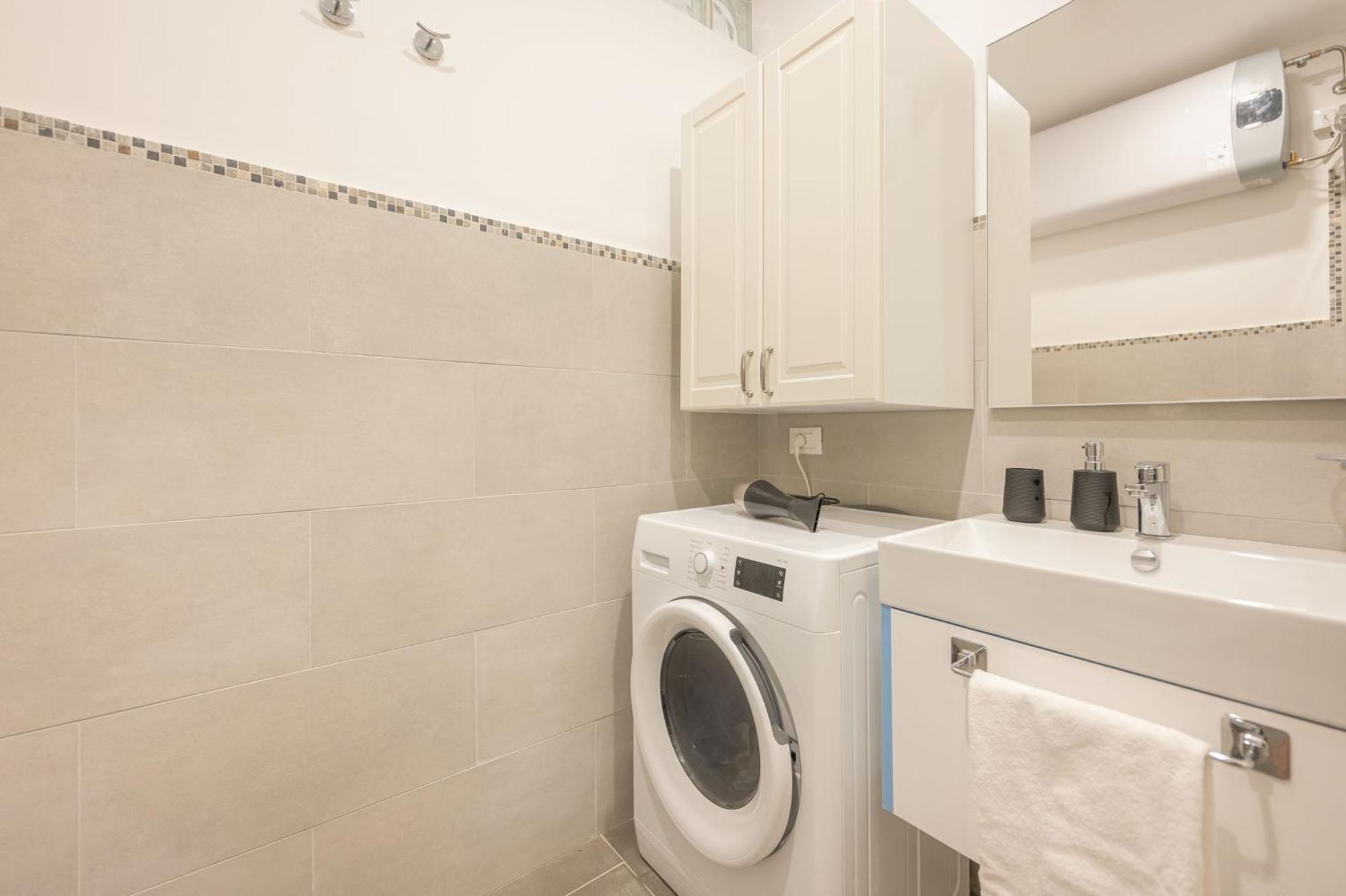 Casa Luna - Vicino Stazione Dei Treni Apartment