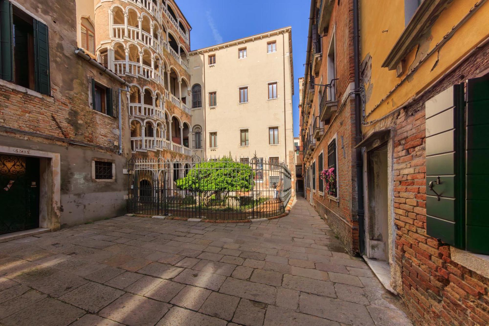Appartement Residenza Scala Del Bovolo Venise