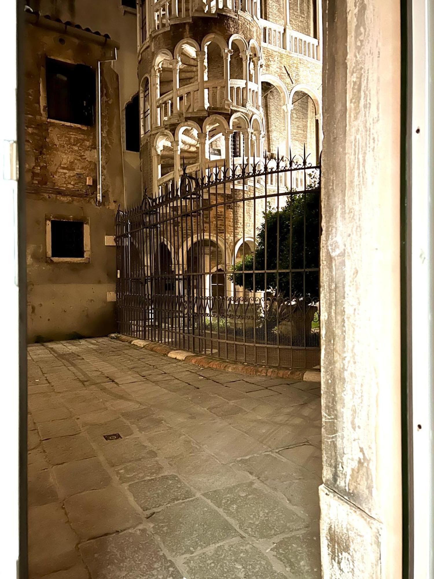 Residenza Scala Del Bovolo