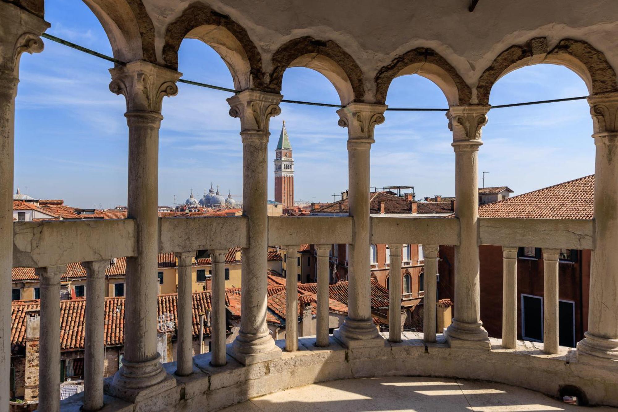 Residenza Scala Del Bovolo Venise