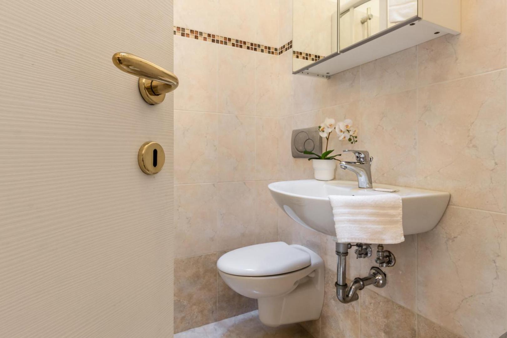 Apartment Veneziacentopercento Zoto