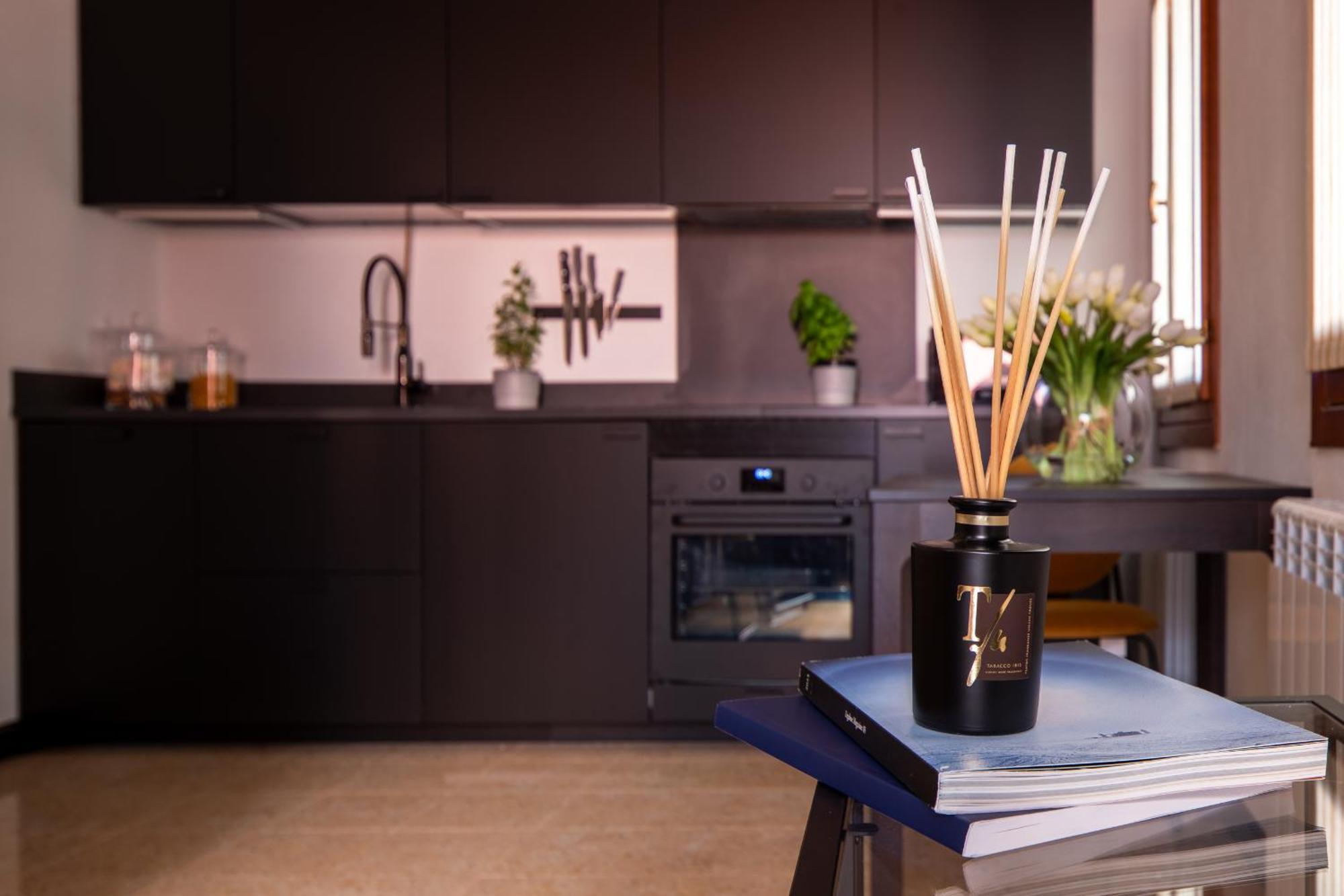 Tintoretto Cozy Duplex R&r *