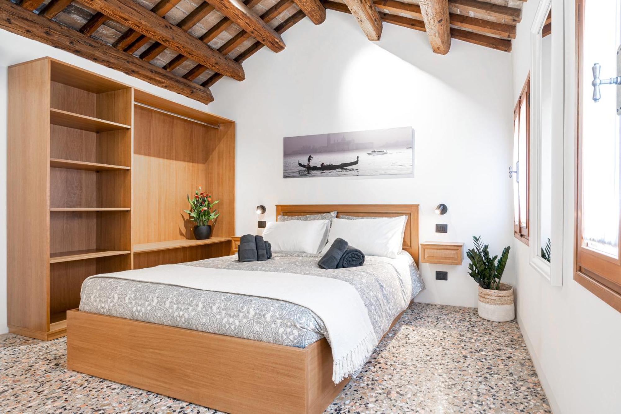 Intera Palazzina Al Centro Di Hébergement de vacances *