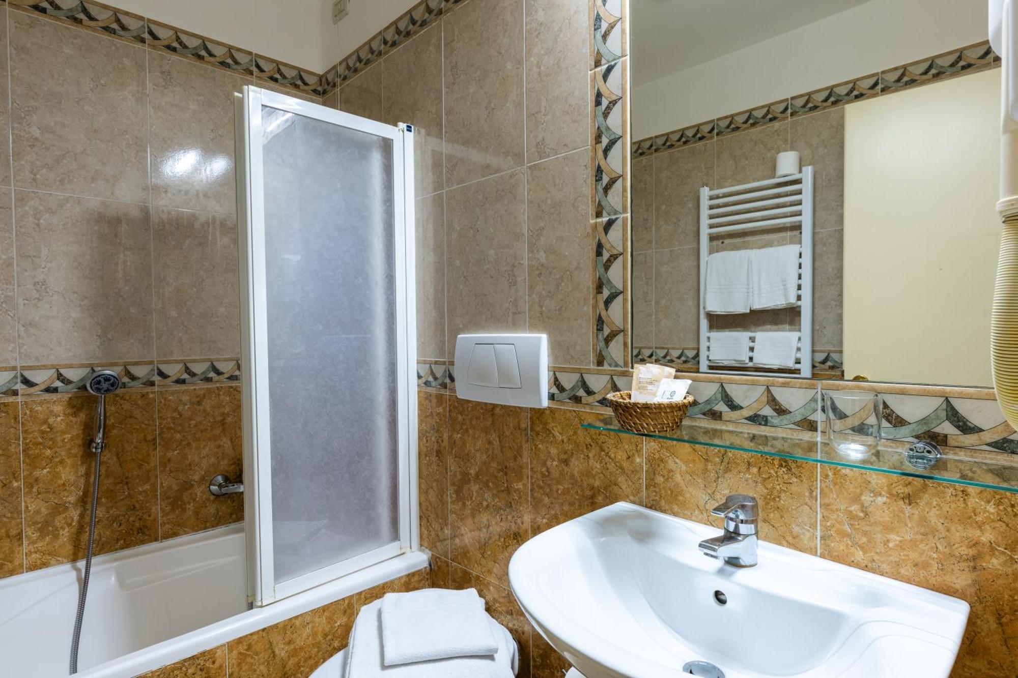 Hotel Il Mercante Di 3*