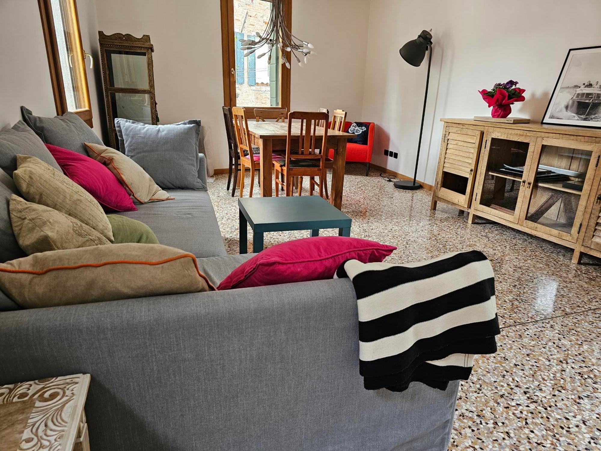 Casa Rossa Vista Canale Appartement