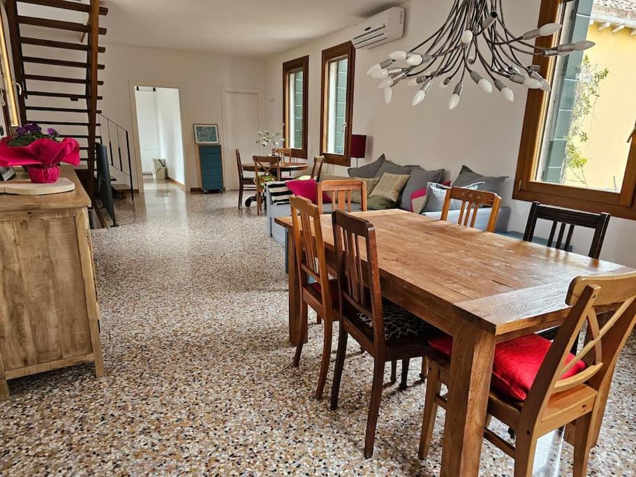 Casa Rossa Vista Canale Appartement *