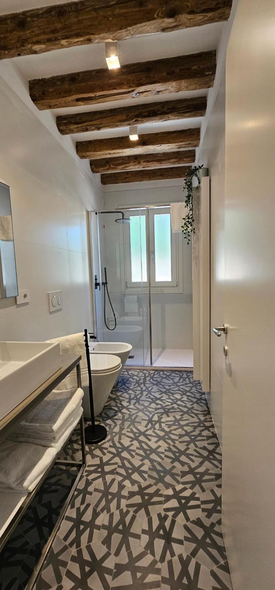 Apartment Small With Private Garden Venedig
