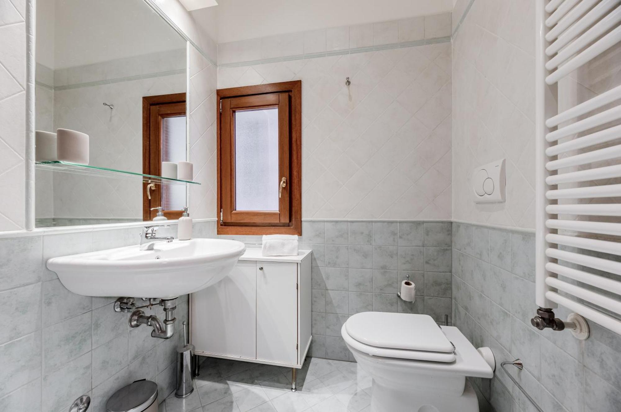 Apartment Elegant 7 Minutes From Piazza San Marco! Venedig