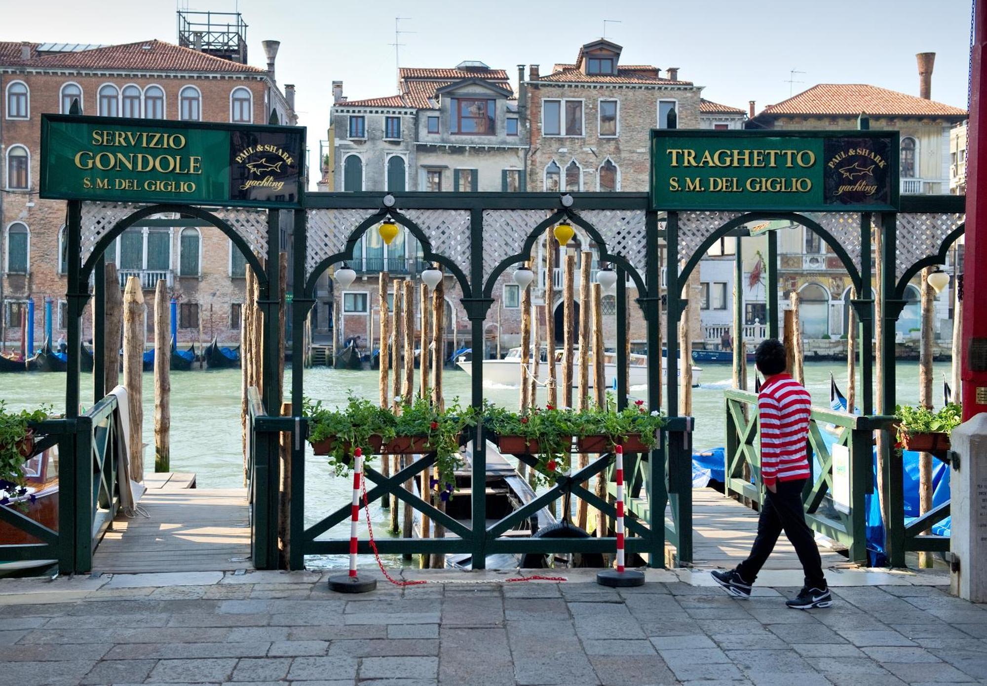Palazzo Del Giglio Venise