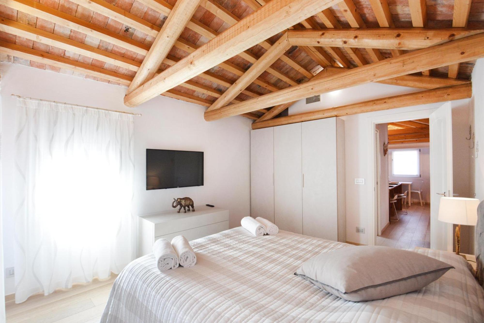 Apartment - Biennale 1 - 2 - 3
