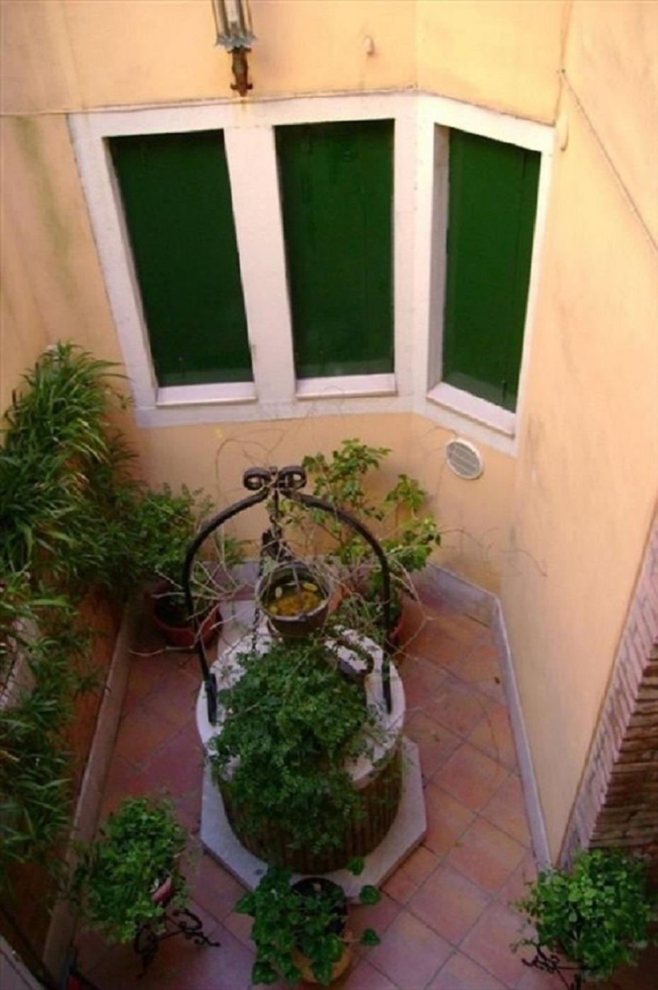 Vakantiehuis San Barnaba Artist's District House Venetië
