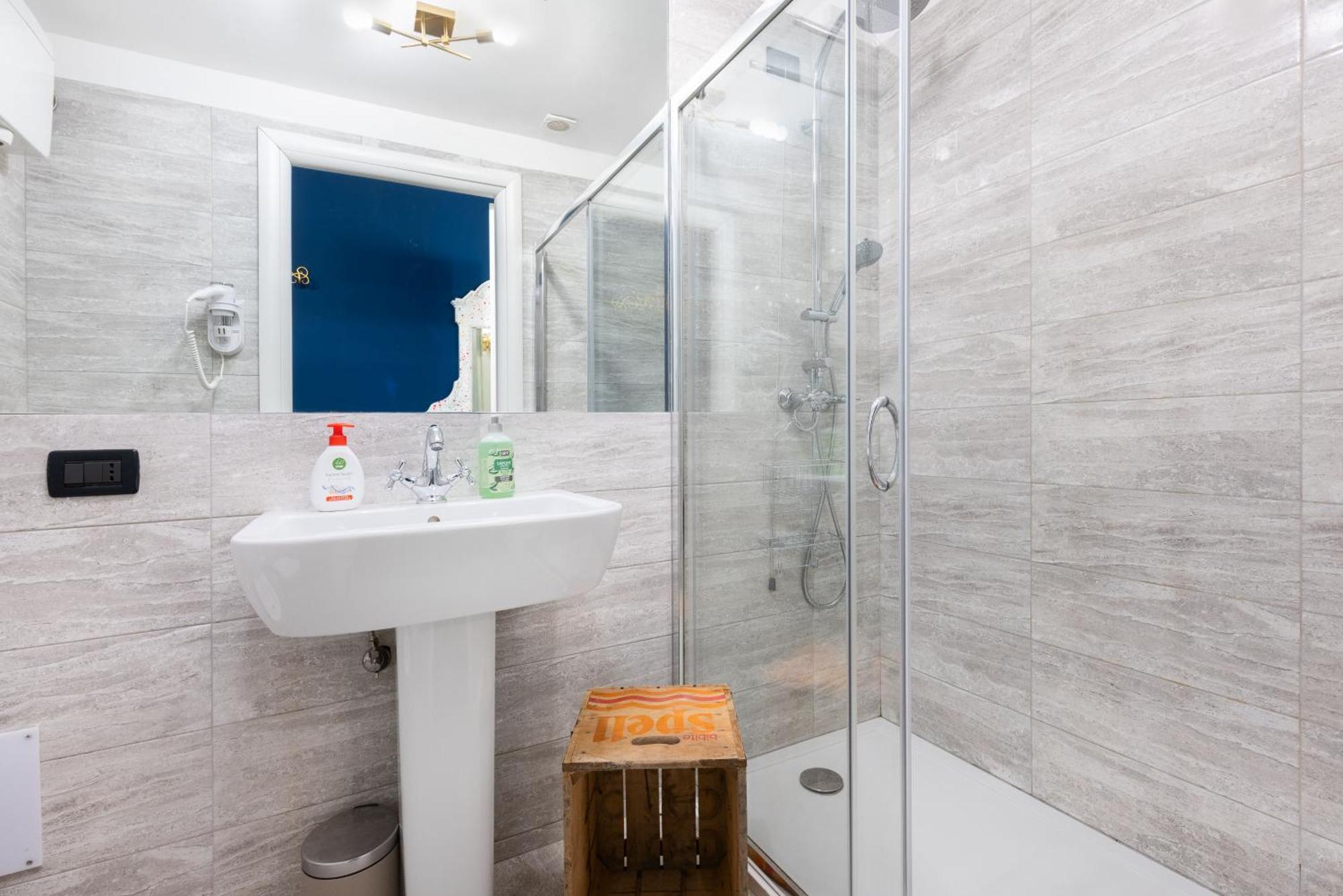 Luxsanstaeflat