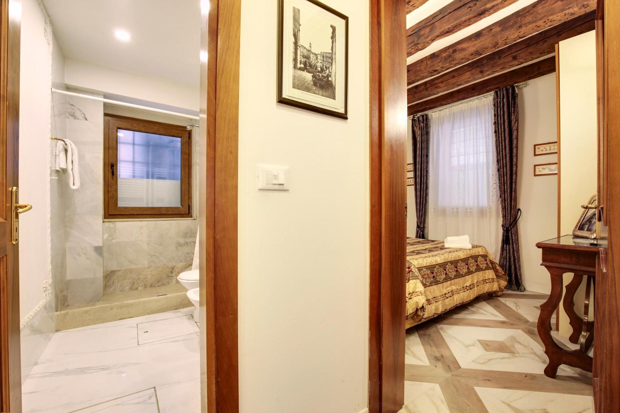 Appartamento Casa Angeli L.t. M0270422137 Venezia