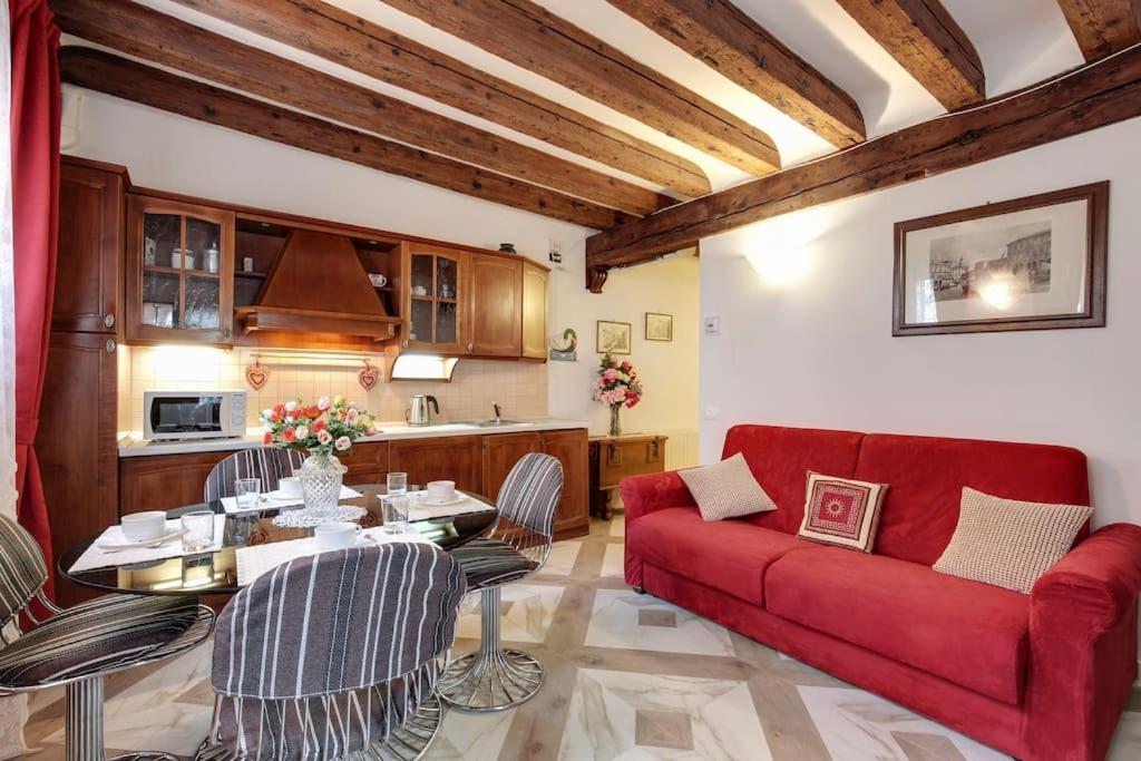 Appartamento Casa Angeli L.t. M0270422137 Venezia