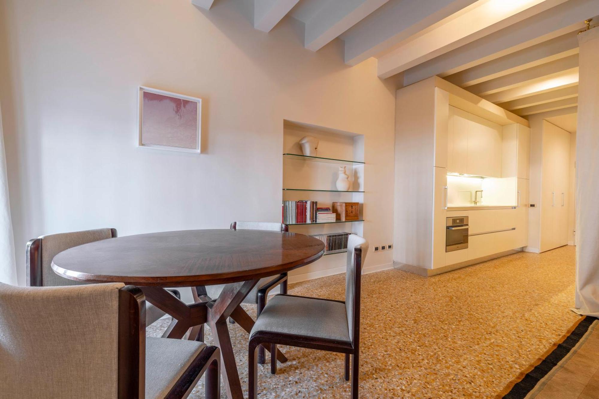 Ca' Circe Apartment *