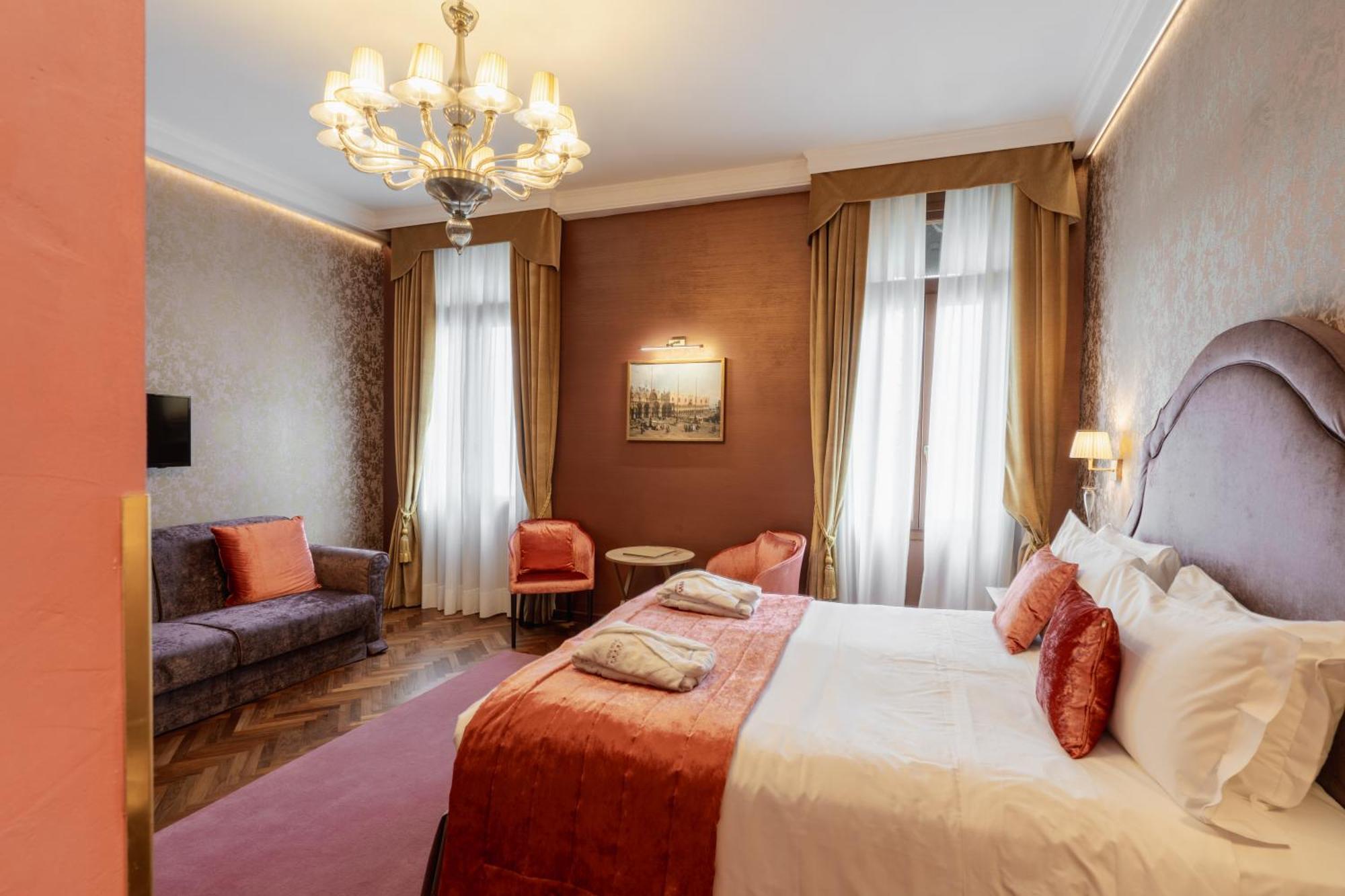 Donà Palace Hotel 4*