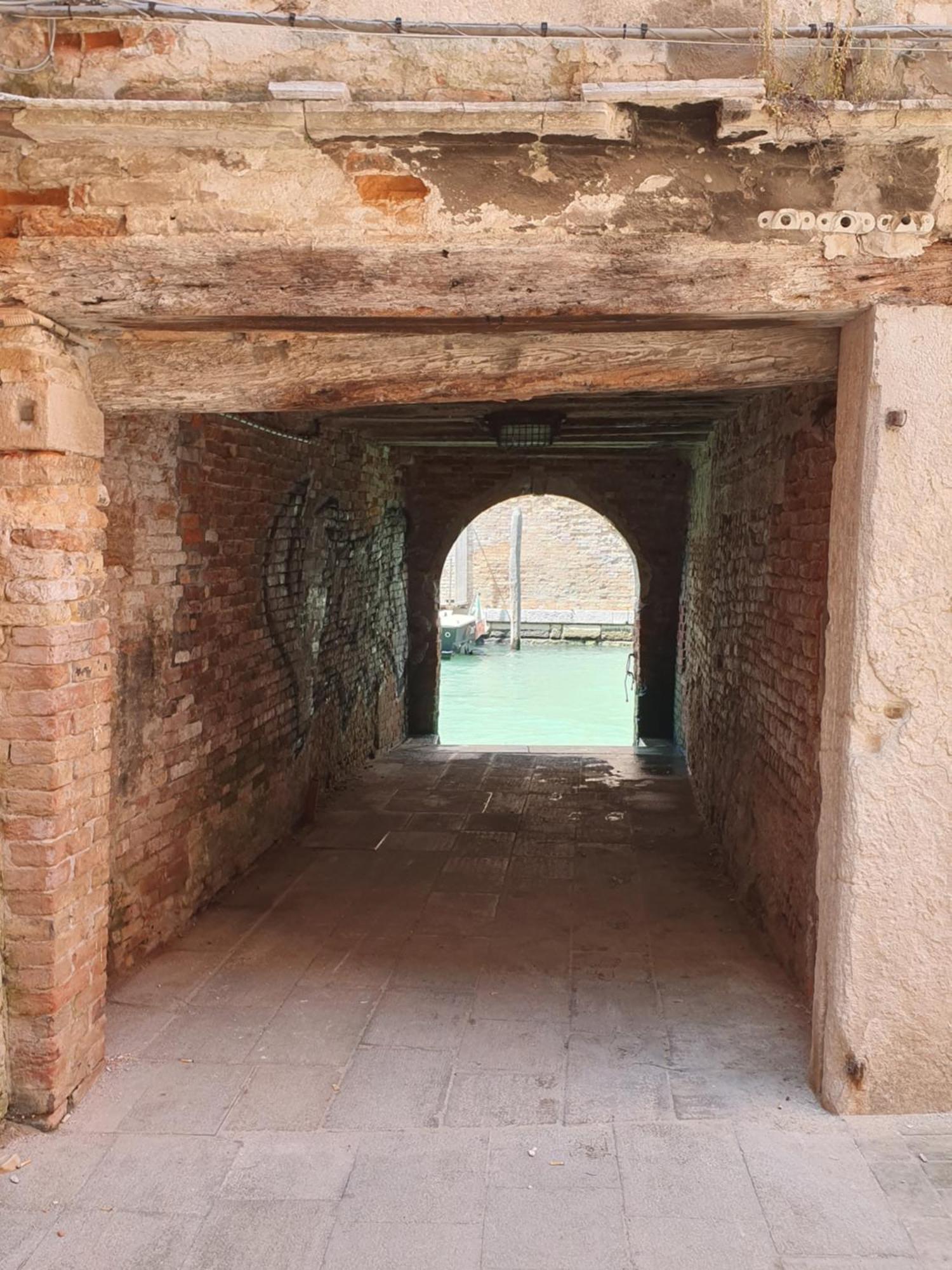 Daniela's Venetian Style * Venice