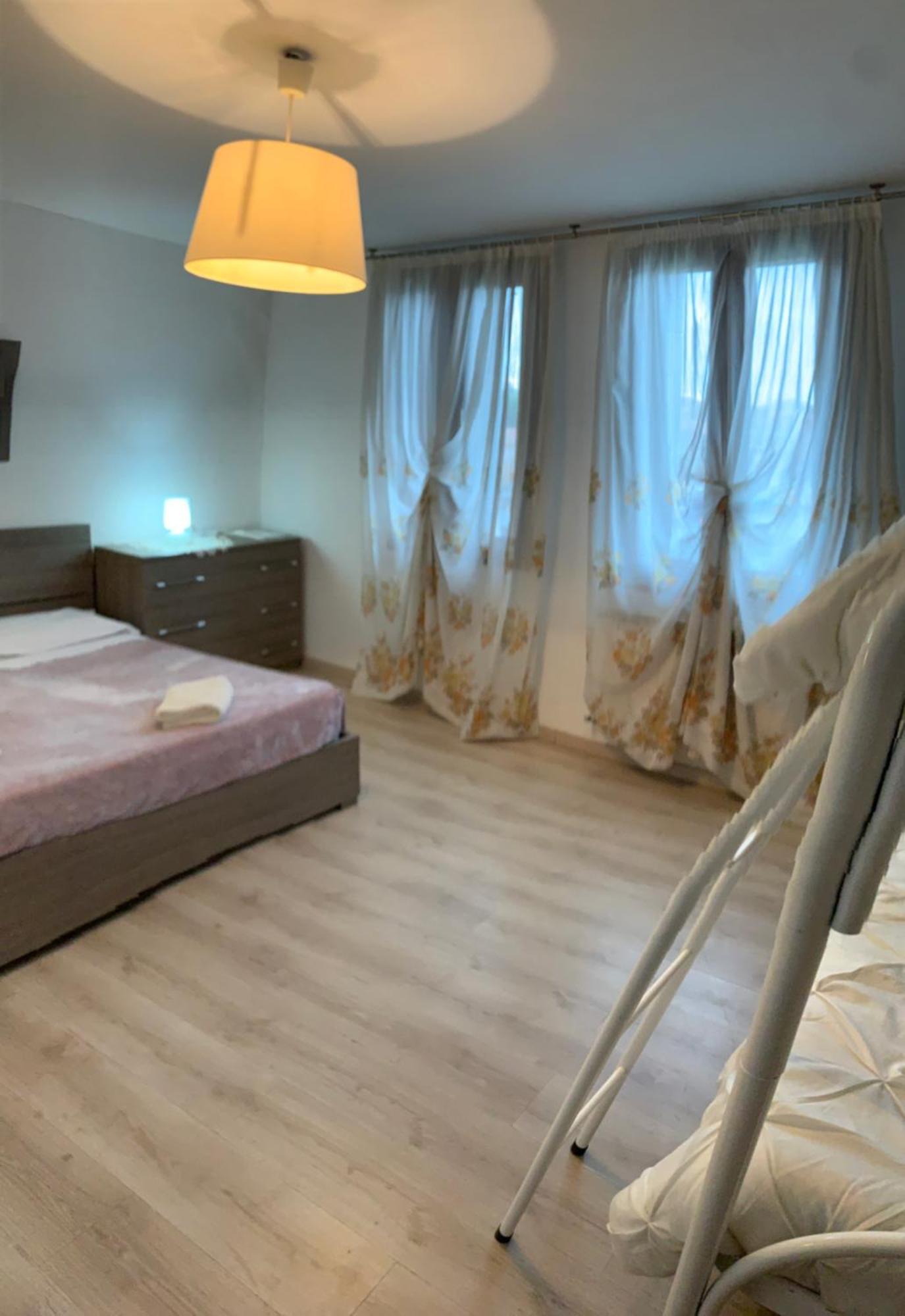Romantic Enchantment With Private Bathroom Maison d'hôtes