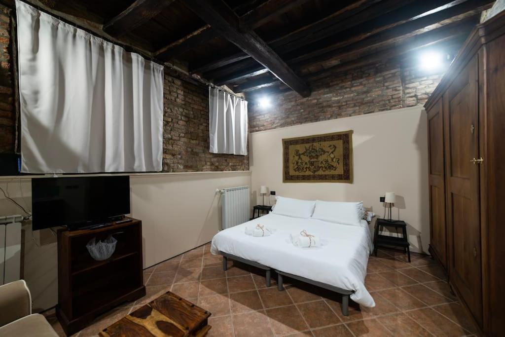 Charming Open-space Do Torri Apartment