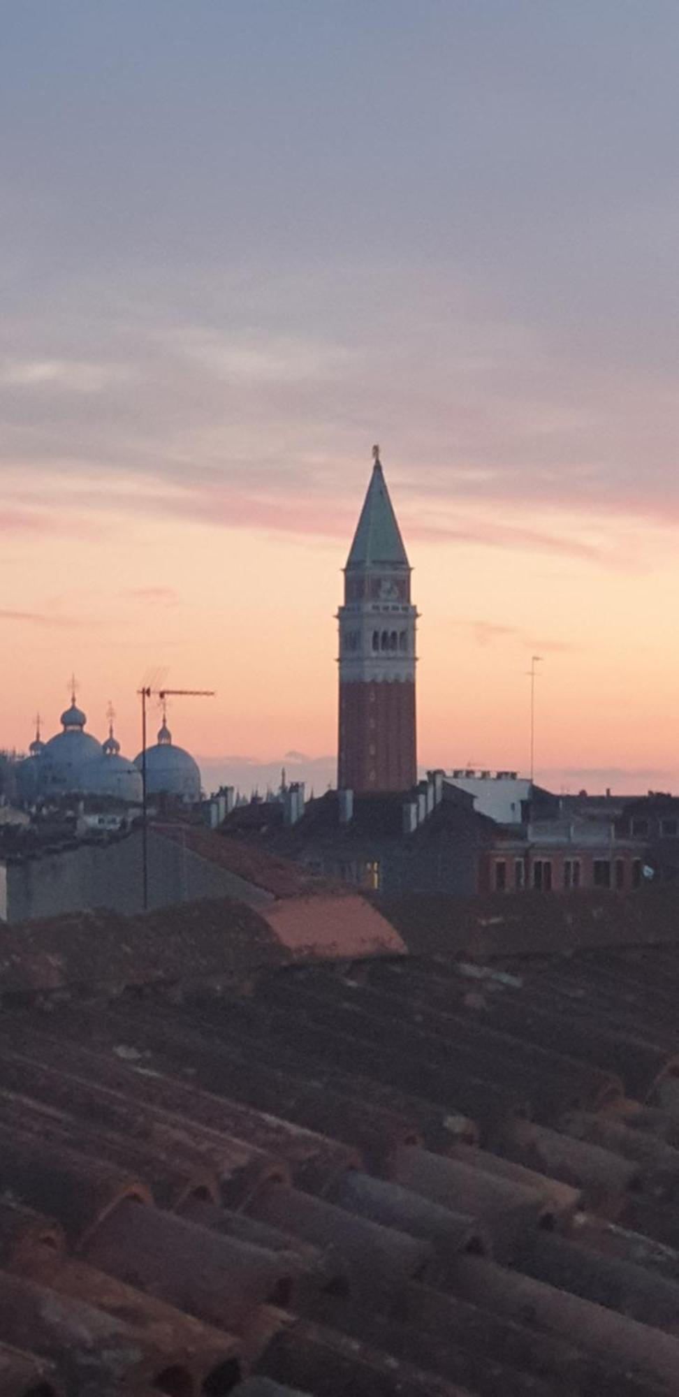 Large 3 Flat Rialto Venetië