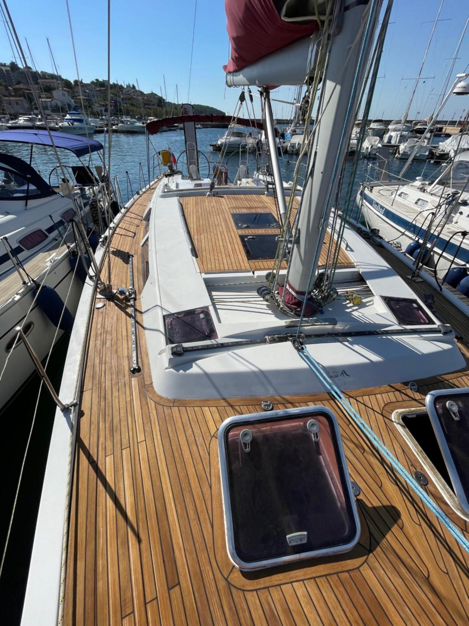 Venice Boat Tour With Aperitif And Music Included On A Sailing Boat