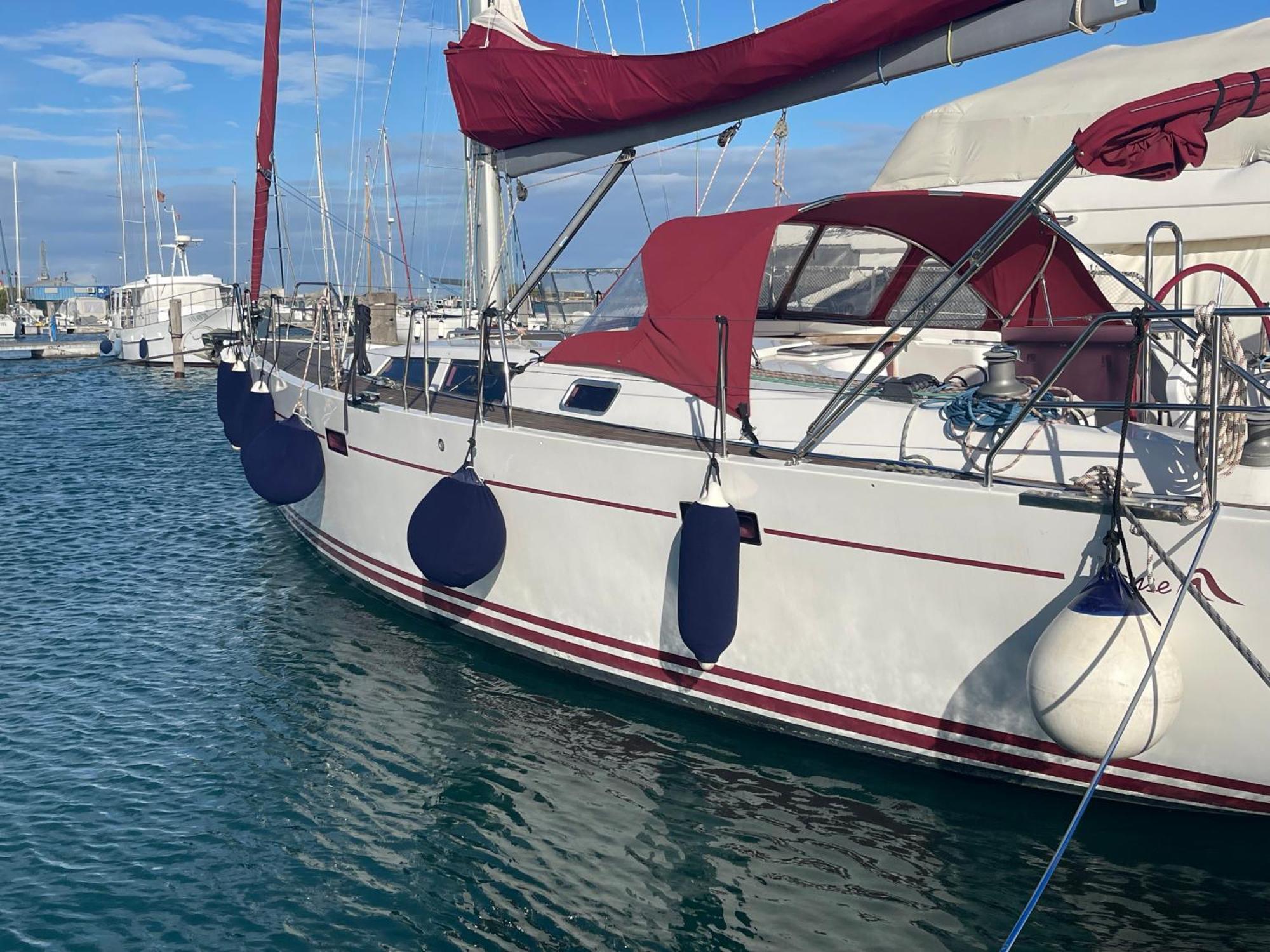 Venice Boat Tour With Aperitif And Music Included On A Sailing Boat Botel Venetië