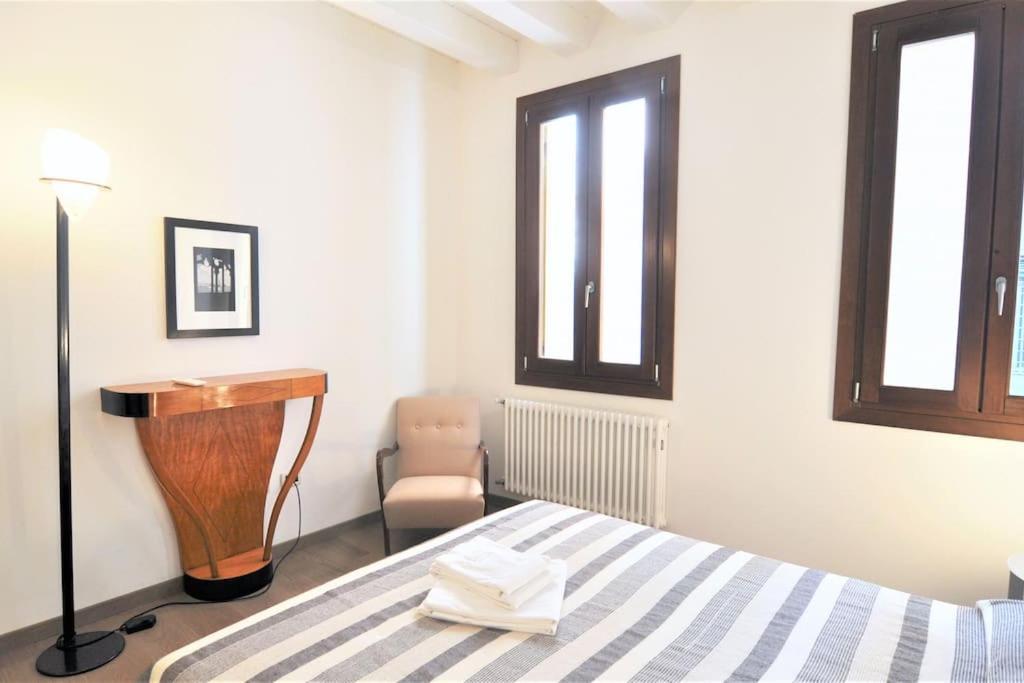 Stylish 100 Meters From San Marco Square Venice