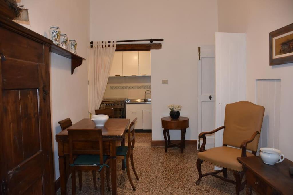 Ca' Del Moro, Apartment