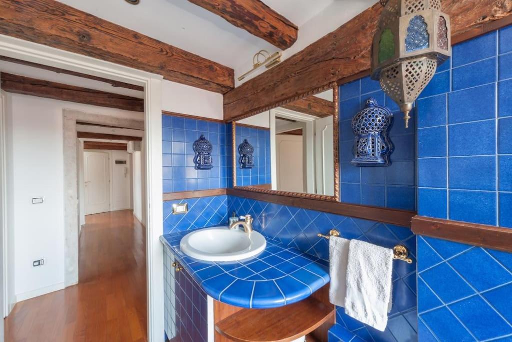 Appartement Ca' Fortuny, Your Nest On San Marco Rooftops Venise