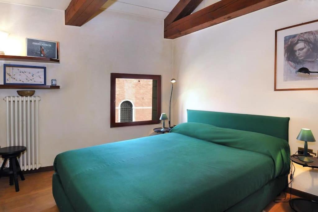 Ca' Della Tana Charming In Biennale Area Appartement Venise
