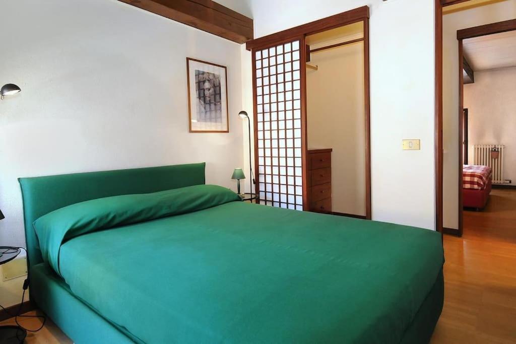 Ca' Della Tana Charming In Biennale Area Appartement
