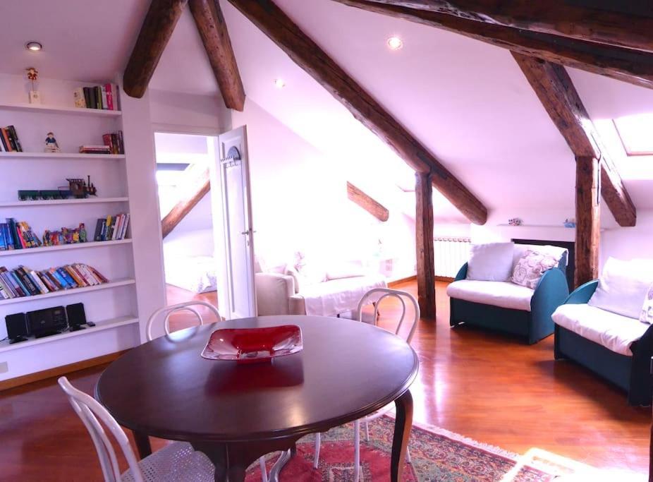 Appartement Breathtaking Terrace In Santa Margherita Square *