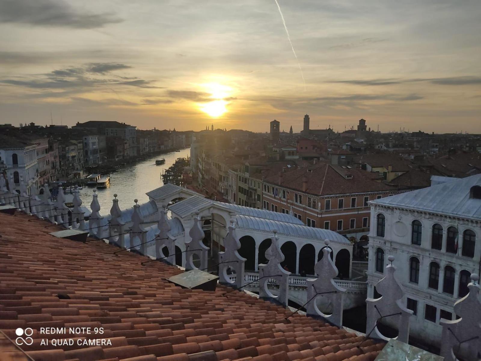 Dimora Al Doge Beato Vista Canale Couette-café Venise