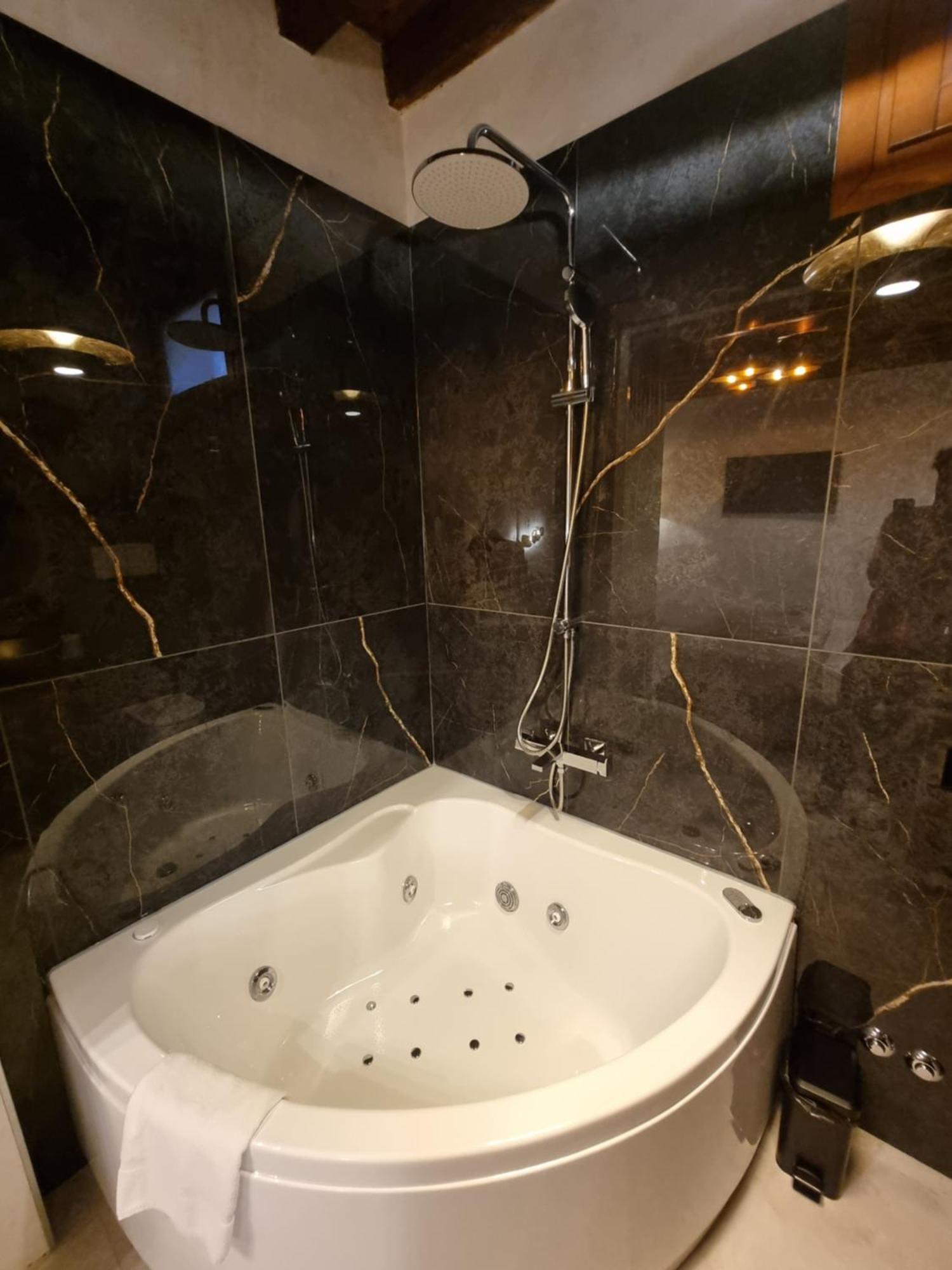 San Marco 3097 - Luxuryjacuzzi Appartamento Venezia