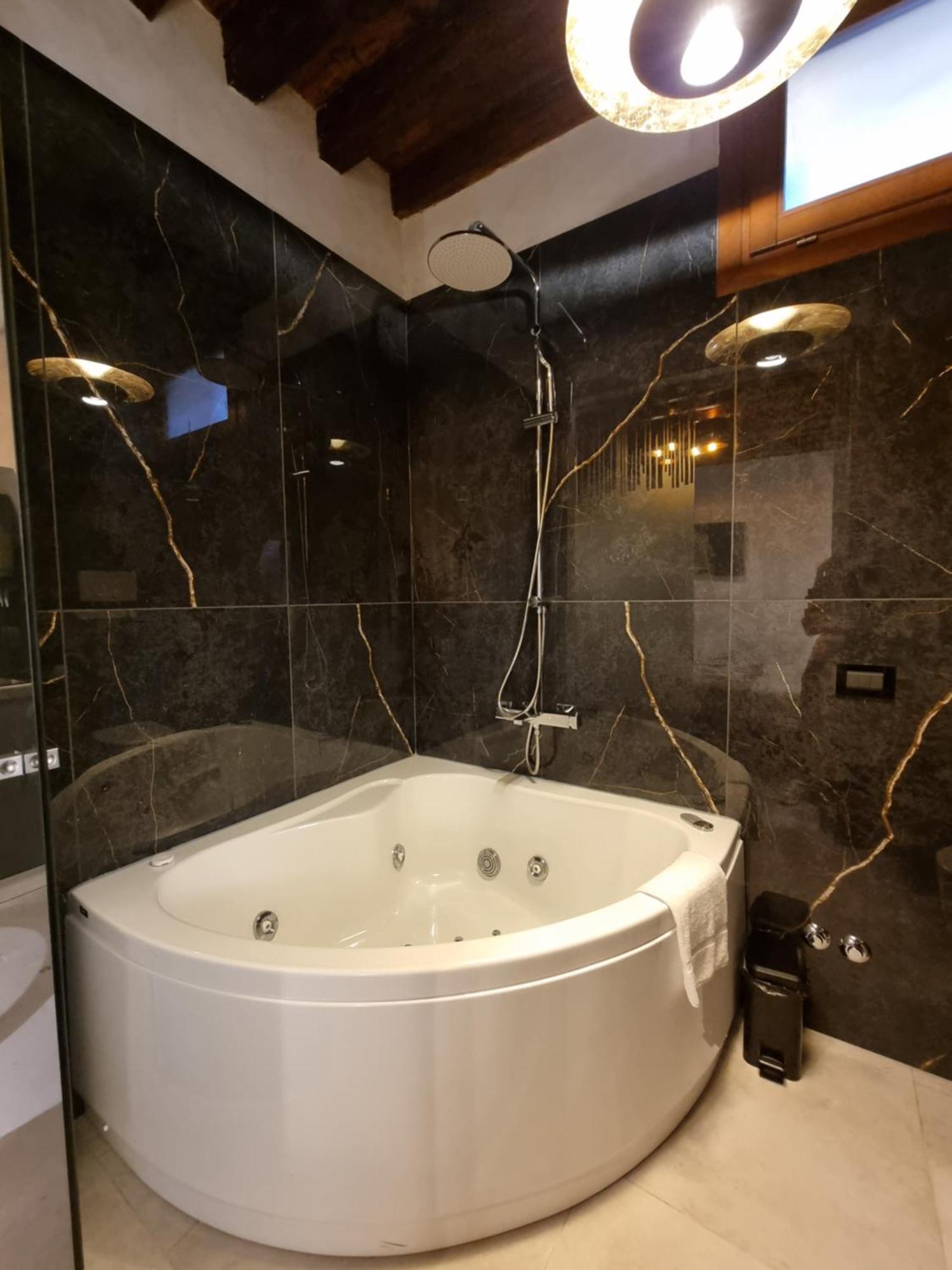 San Marco 3097 - Luxuryjacuzzi Appartamento Venezia
