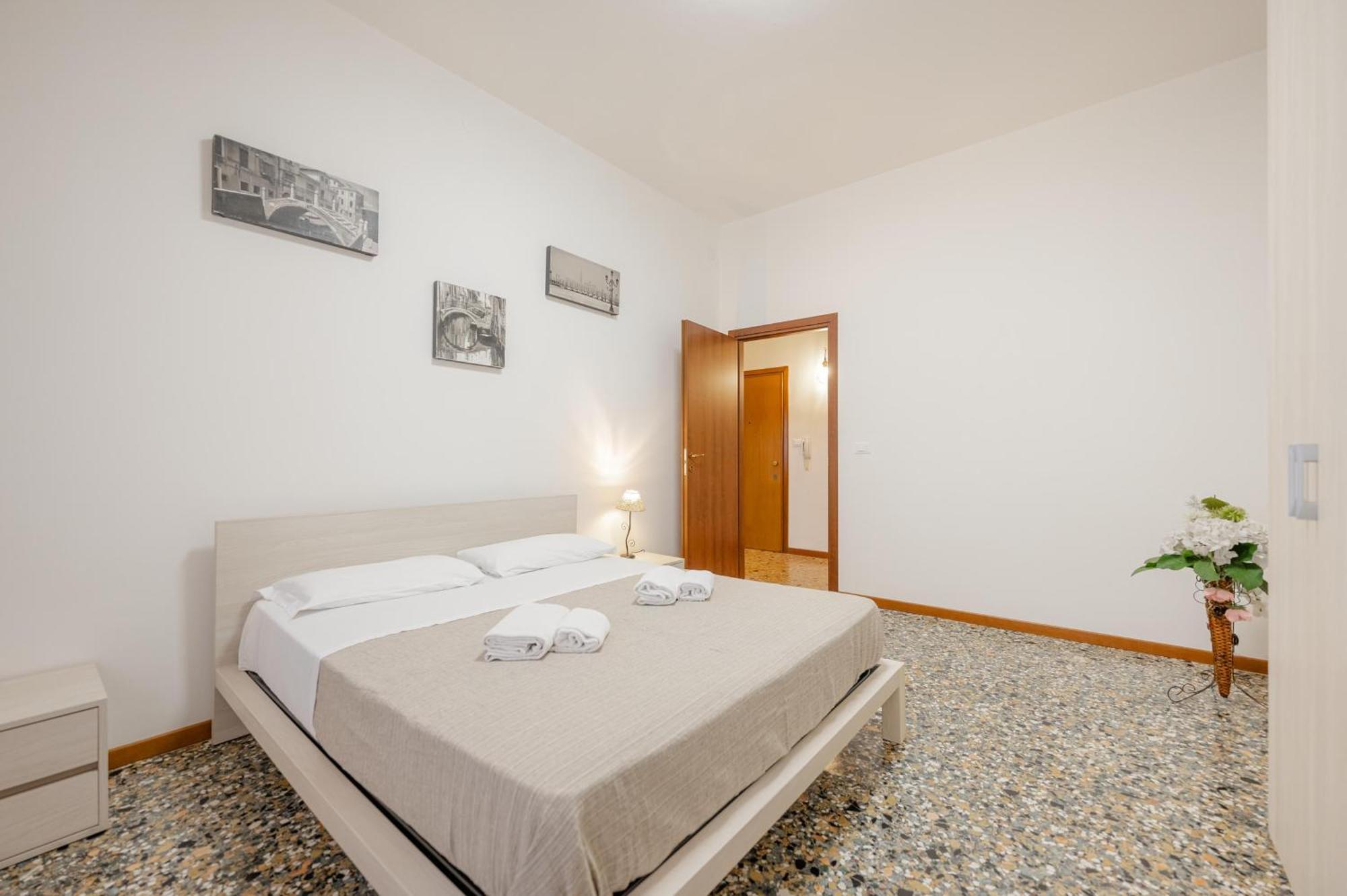 Tatiana Flat-10 Minutes From Appartement