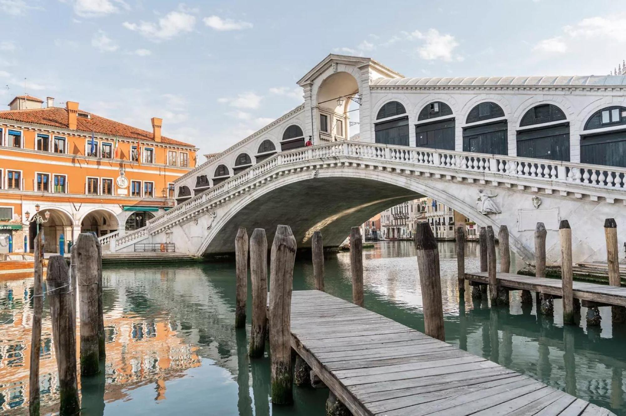 Appartement Corner Canal View