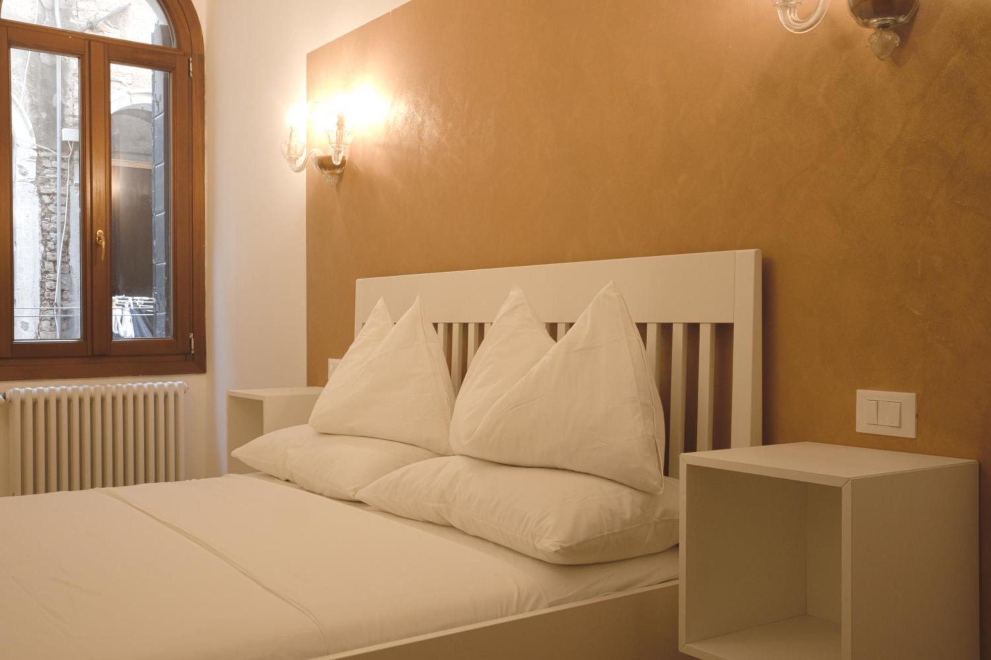 Gasthof Venice Rooms *