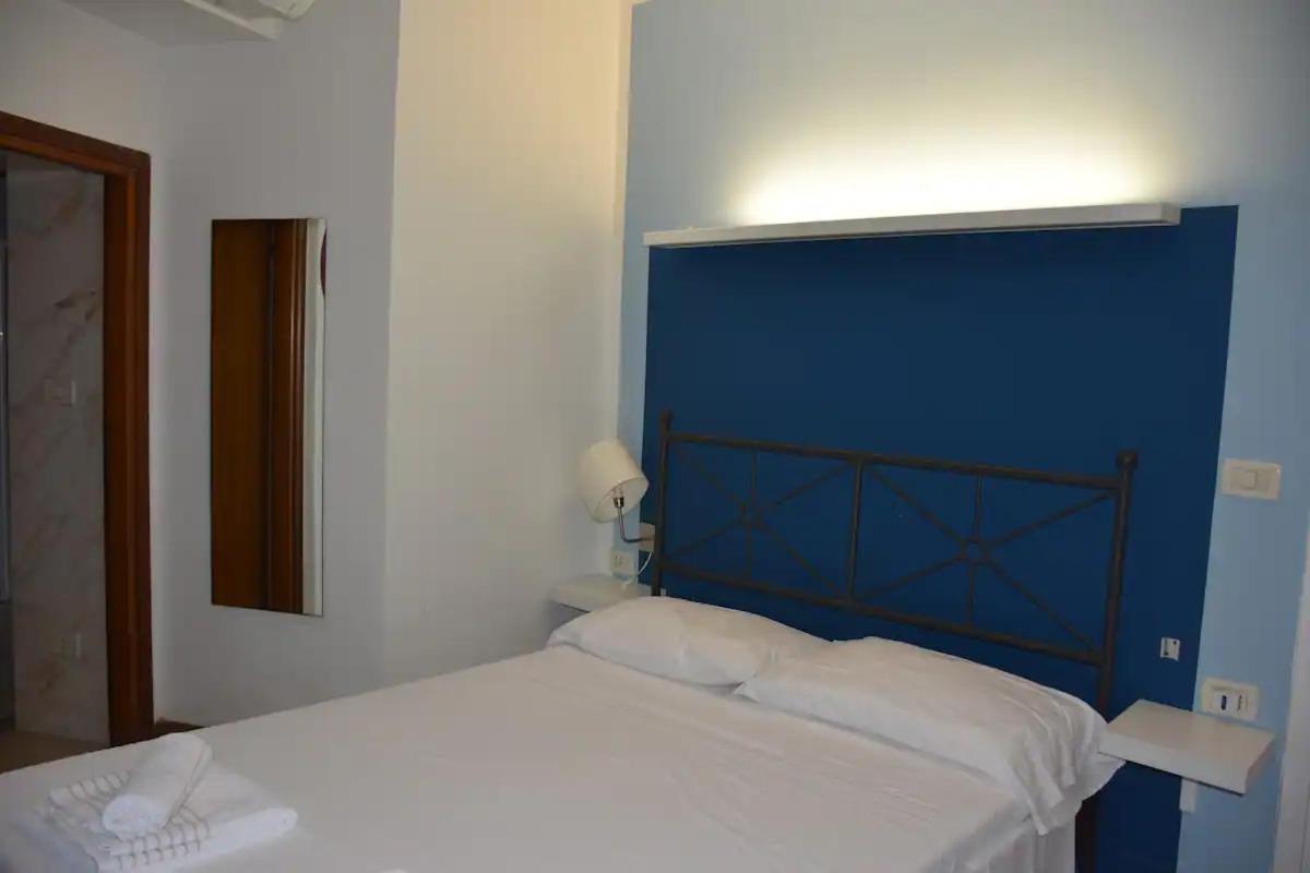 Lo Scrigno Guest house *