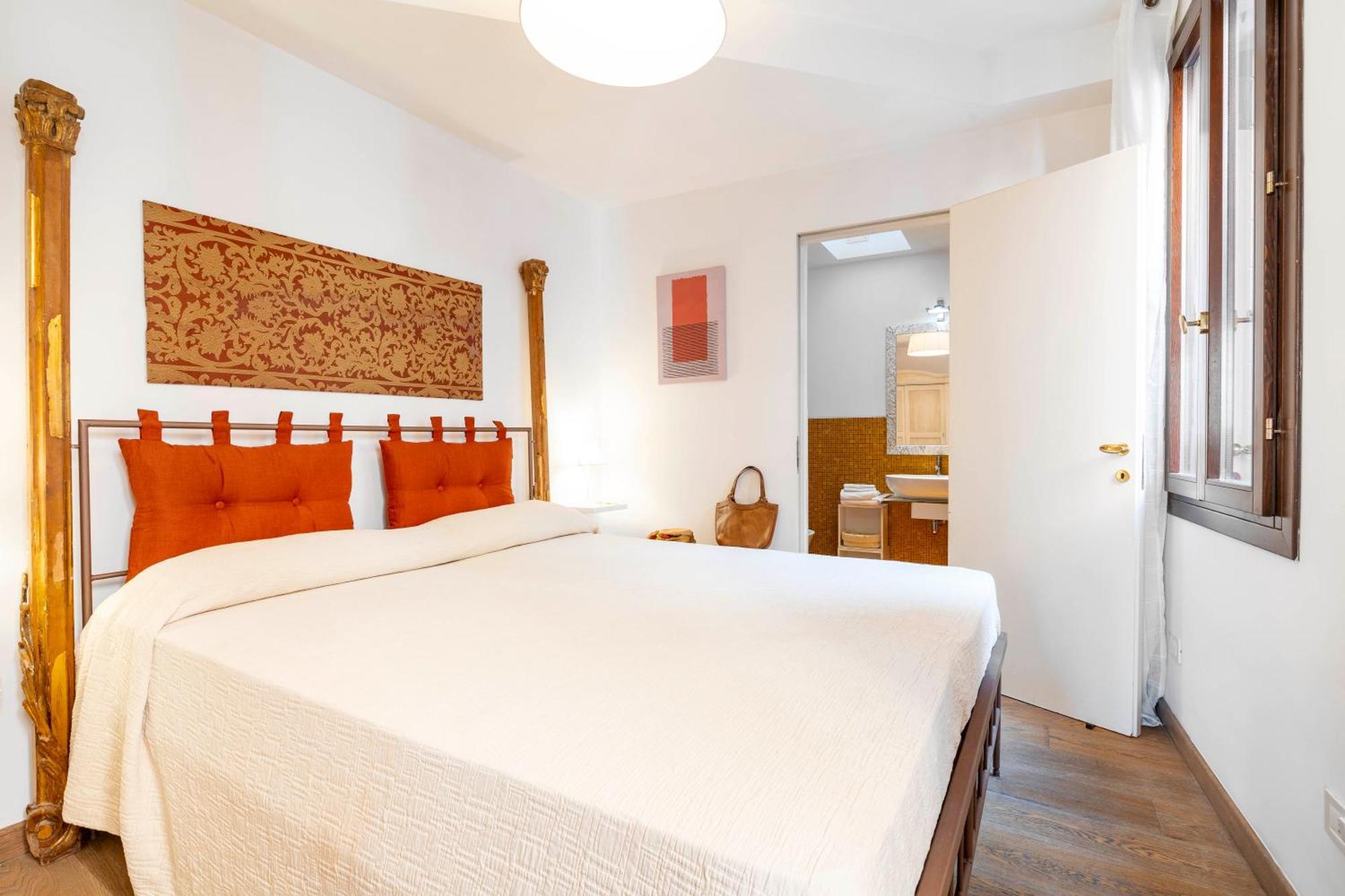 Appartamento Contemporary In Ff