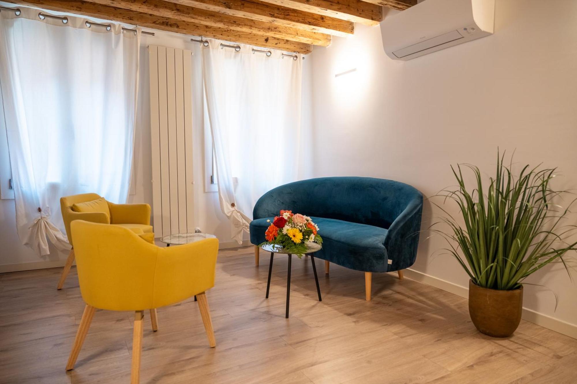 Guest house Hermes San Marco 2*