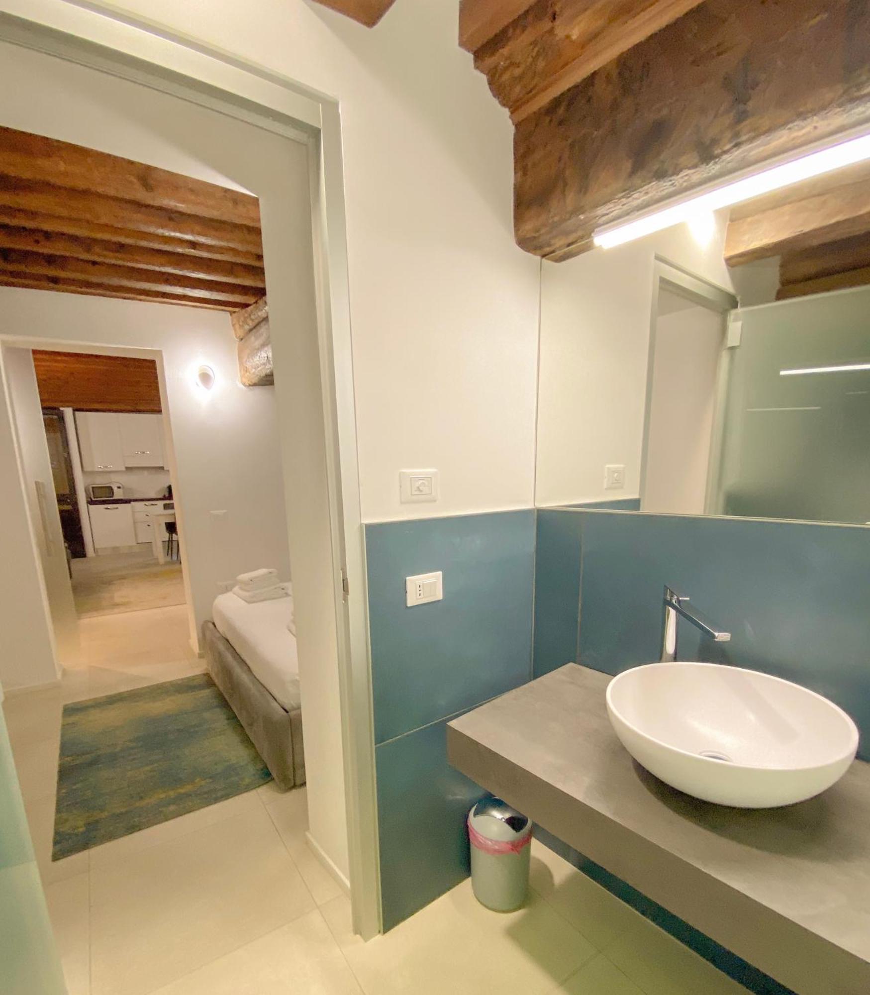 Apartment Isa Lovely In *