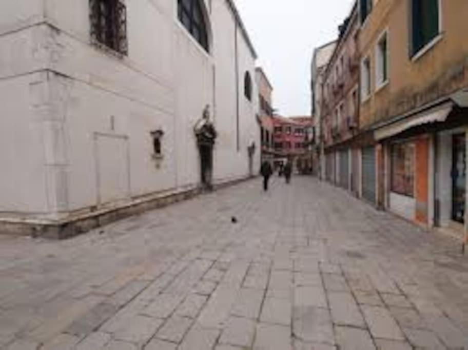 Con Terrazza Biennale Apartment Venedig